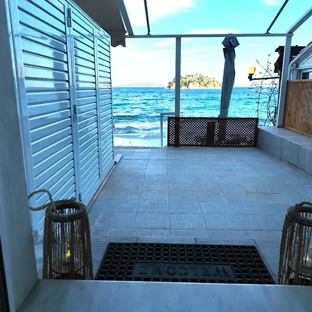 شقة Captain's Sea View 1 تولو